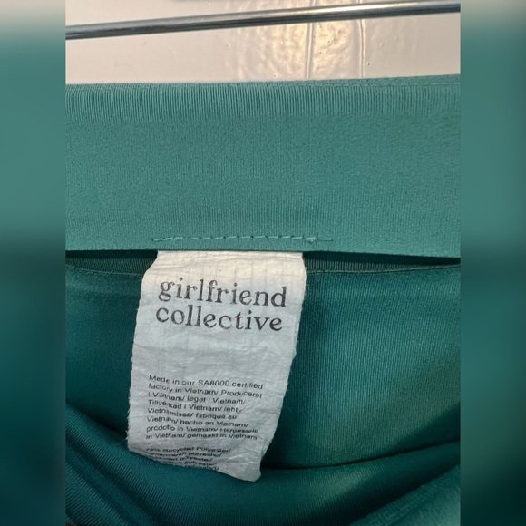 Girlfriend Collective Compressive
High Rise Leggings Paloma Sports Bra SET $150 - Picture 9 of 10